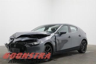 Auto da rottamare Mazda 3 3 Sport (BP), Hatchback, 2018 2.0 SkyActiv-X M Hybrid 16V 2020/2