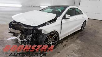Coche siniestrado Mercedes Cla-klasse CLA (117.3), Sedan, 2013 / 2019 1.6 CLA-180 16V 2018/9