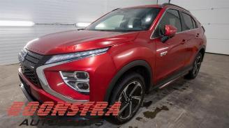 demontáž osobní automobily Mitsubishi Eclipse Cross Eclipse Cross (GK/GL), SUV, 2017 2.4 16V PHEV 4x4 2021/4