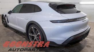 Porsche Taycan Taycan Cross Turismo (Y1B), Combi, 2020 4S Performance Battery Plus picture 3