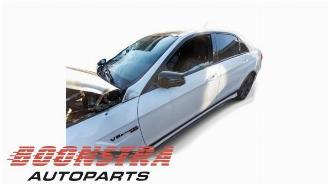 Salvage car Mercedes E-klasse E-Klasse AMG (W212), Sedan, 2009 / 2016 5.5 E-63 S AMG V8 32V 4-Matic 2013/10