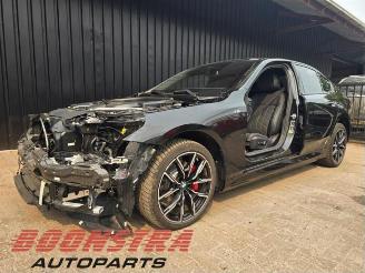 Vrakbiler auto BMW 5-serie 5 serie (G60), Sedan, 2023 530e 2.0 TwinPower Turbo 16V 2025/1