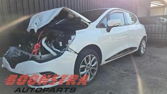 demontáž osobní automobily Renault Clio Clio IV (5R), Hatchback 5-drs, 2012 / 2021 0.9 Energy TCE 90 12V 2016/11