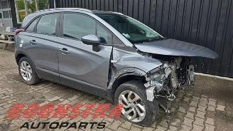 Opel Crossland Crossland (X), SUV, 2017 1.2 Turbo 12V picture 2