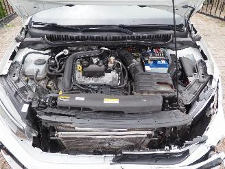 Volkswagen Taigo 1.0 TSI R-Line DSG picture 13