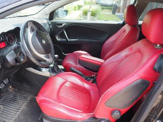 Alfa Romeo MiTo 0.9 TwinAir Esclusivo picture 22