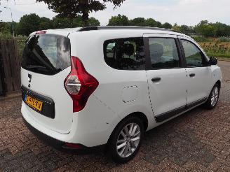 Dacia Lodgy 1.3 TCe Laureate 7 Persoons picture 4