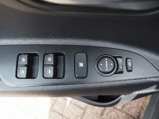 Kia Stonic 1.0 T-GDi DynamicPlusLine picture 24