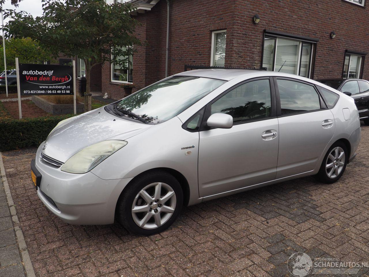 Toyota Prius 1.5 VVt-i Business Edition