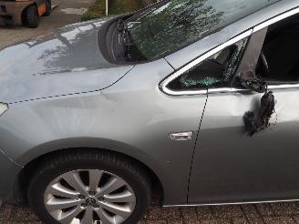 Opel Astra 1.4 Turbo cosmo picture 10