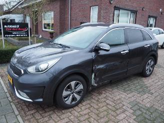 škoda osobní automobily Kia Niro 1.6 firs edition hybrid 2017/1