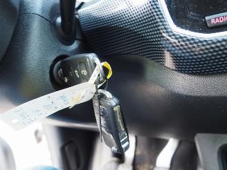 Volkswagen Up! 1.0 BMT Move Up! picture 23