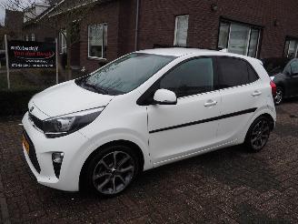 Schadeauto Kia Picanto 1.0 CVVT Design Edition 2018/6