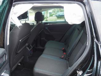 Volkswagen Tiguan 1.5 TSI Act ComfortLine Business picture 22