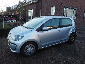 Damaged car Volkswagen Up! 1.0Move Up! BlueMotion 2012/8