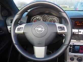 Opel Ascona 1.8 Twin top cosmo picture 11