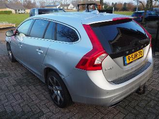 Volvo V-60 2.4 D6 AWD Hybrid Summum picture 6