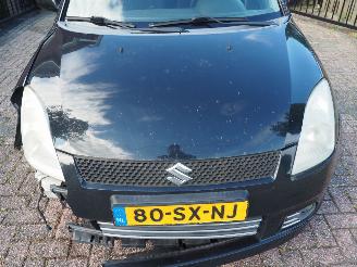 Suzuki Swift 1.3 Shogun picture 8