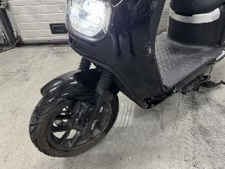 Yadea  SNORSCOOTER picture 9