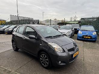 Toyota Yaris 1.3 AIRCO 5-DEURS picture 4