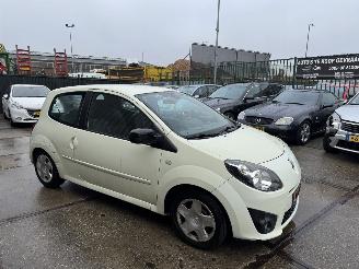 Renault Twingo 1.2 16V AIRCO picture 3
