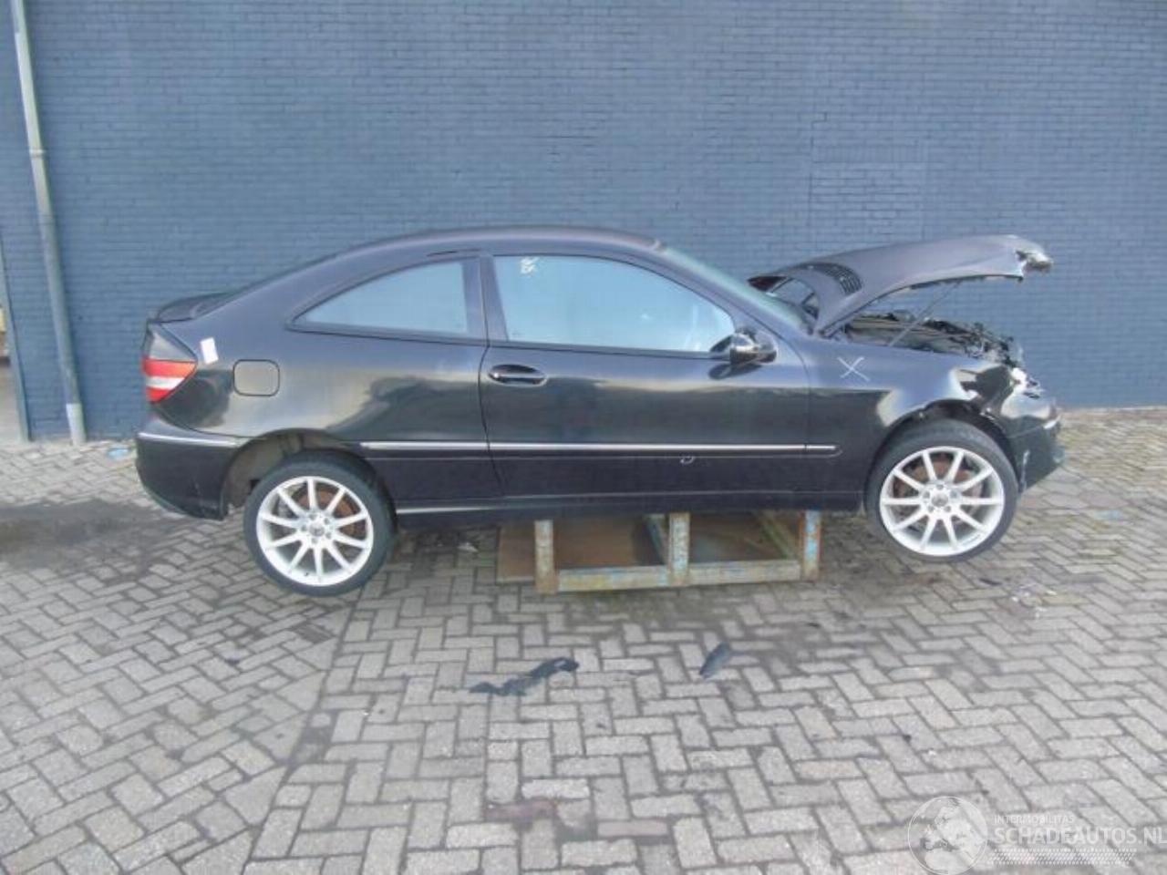 Mercedes Clc-klasse CLC (C203), Hatchback, 2008 / 2011 2.2 220 CDI 16V