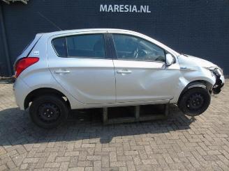 Hyundai I-20 i20, Hatchback, 2008 / 2015 1.2i 16V picture 3