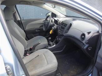 Chevrolet Aveo Aveo (300), Hatchback, 2006 / 2015 1.2 16V picture 5