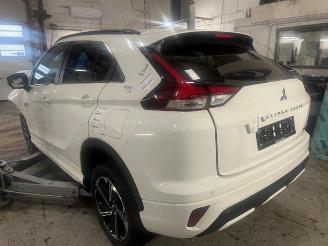 Coche siniestrado Mitsubishi Eclipse Cross Eclipse Cross (GK/GL), SUV, 2017 2.4 16V PHEV 4x4 2022/11