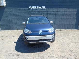 Dezmembrări autoturisme Volkswagen Up! Up! (121), Hatchback, 2011 1.0 12V 75 2015/3