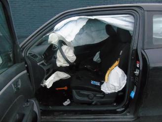 Suzuki Swift Swift (ZA/ZC/ZD), Hatchback, 2010 / 2017 1.2 16V picture 5