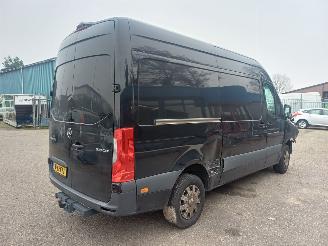Mercedes Sprinter 315 1.9 CDI L2H2 RWD picture 4