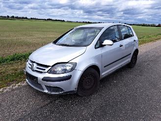 disassembly passenger cars Volkswagen Golf 1.4 2005/6