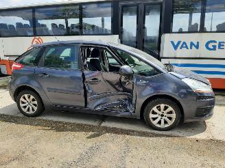 Citroën C4-picasso 1.6 HDI picture 2