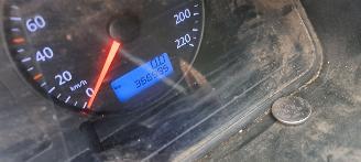 Volkswagen Transporter 2.5 TDI picture 7