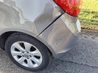 Opel Meriva 1.4 picture 13