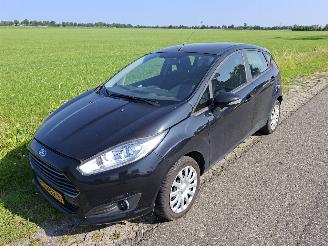 krockskadad bil auto Ford Fiesta 1.0 ecoboost 2016/3