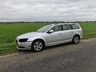 škoda osobní automobily Volvo V-70  2010/4