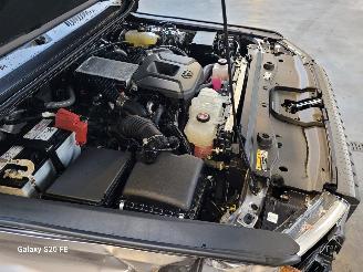 Toyota Landcruiser 2.8 D-4D 151-KW Automatik 4-WD Executive picture 12