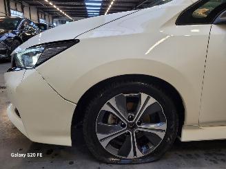 Nissan Leaf 160-KW 62kwh Automaat 5drs N-Connecta picture 9