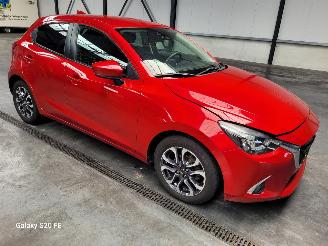 damaged passenger cars Mazda 2 SkyActiv-G 1.5 66-KW GT-M 5drs 2017/12