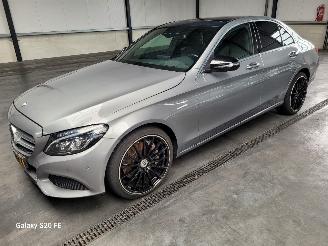 Voiture accidenté Mercedes C-klasse 350e Limo 155-KW Automaat AMG Panoramadak 2016/7