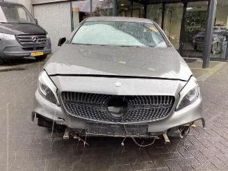 Mercedes A-klasse A (W176), Hatchback, 2012 / 2018 1.6 A-160 16V picture 2