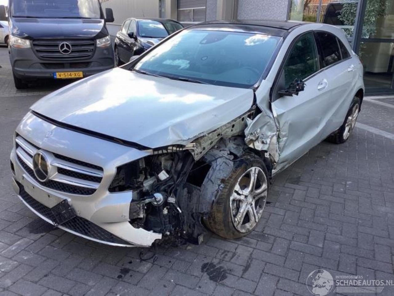 Mercedes A-klasse A (W176), Hatchback, 2012 / 2018 1.6 A-200 16V