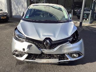 Renault Scenic 1.2 TCe Intens picture 2