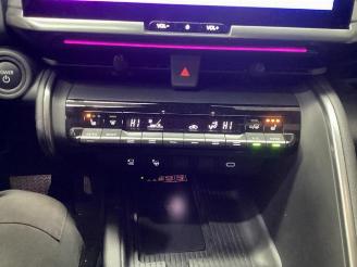 Toyota C-HR C-HR (X2,H2), SUV, 2023 2.0 16V Hybrid 200 picture 13