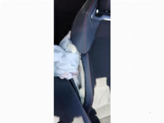 Toyota C-HR C-HR (X2,H2), SUV, 2023 2.0 16V Hybrid 200 picture 23