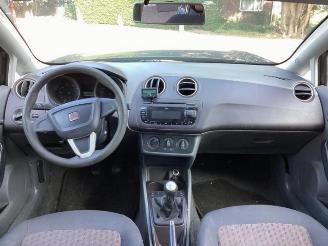 Seat Ibiza Ibiza IV (6J5), Hatchback 5-drs, 2008 / 2017 1.2 12V picture 9