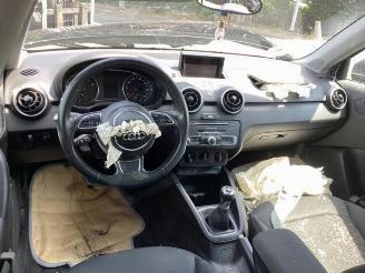 Audi A1 A1 Sportback (8XA/8XF), Hatchback 5-drs, 2011 / 2018 1.0 TFSI Ultra 12V picture 9