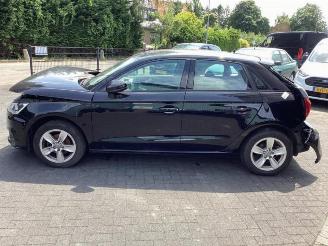 Audi A1 A1 Sportback (8XA/8XF), Hatchback 5-drs, 2011 / 2018 1.0 TFSI Ultra 12V picture 8